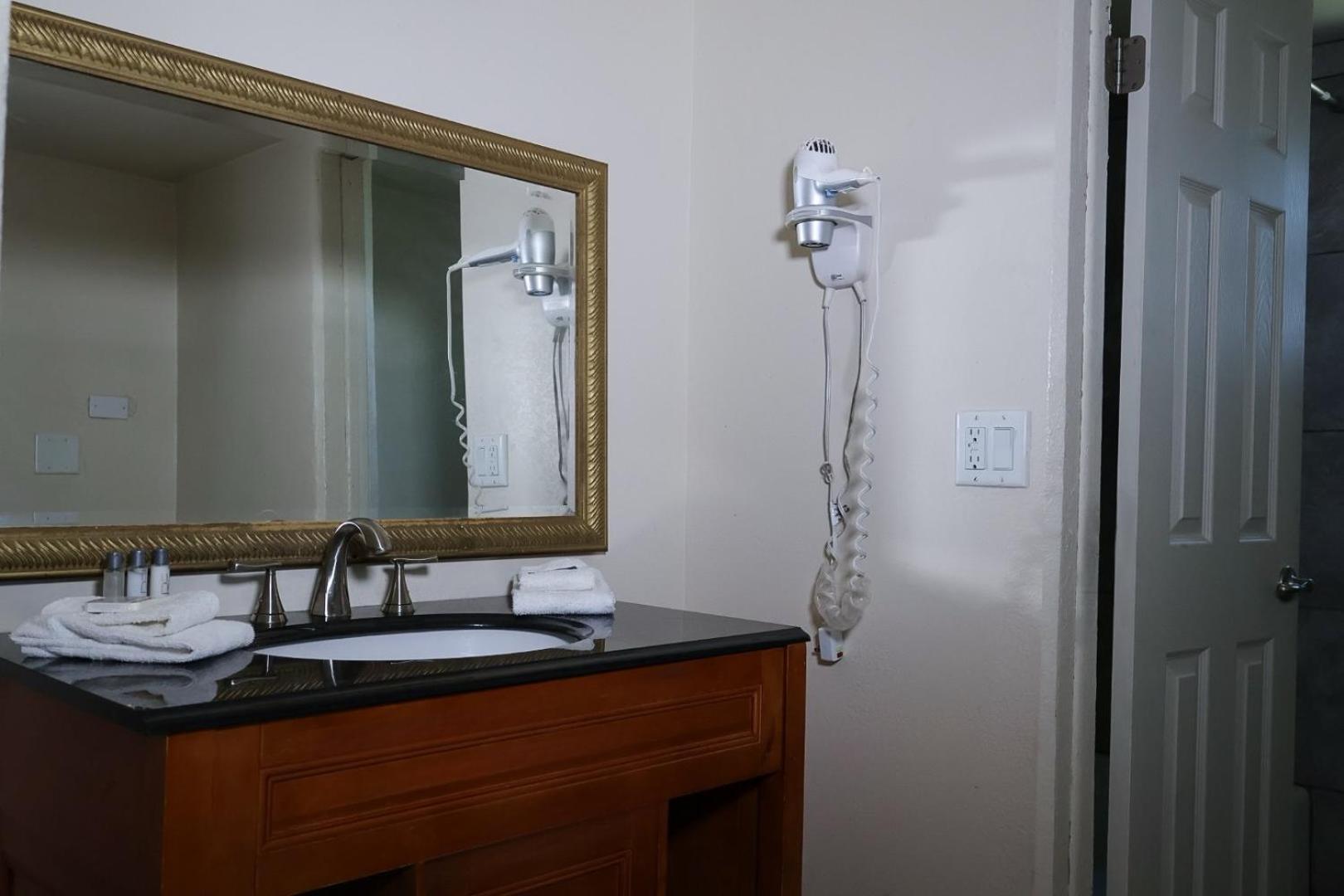 Lajunta Inn La Junta エクステリア 写真